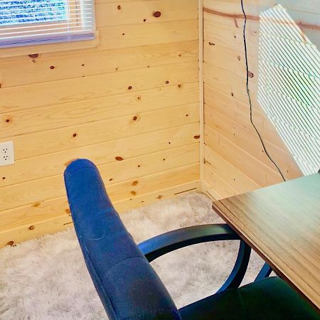 Cute Sedona Green-Certified Cedar Tiny Home コットンウッド エクステリア 写真